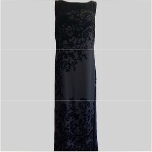 Ralph Lauren Elegant  Velvet  Accents Black Sleeveless straight Cut Dress 10